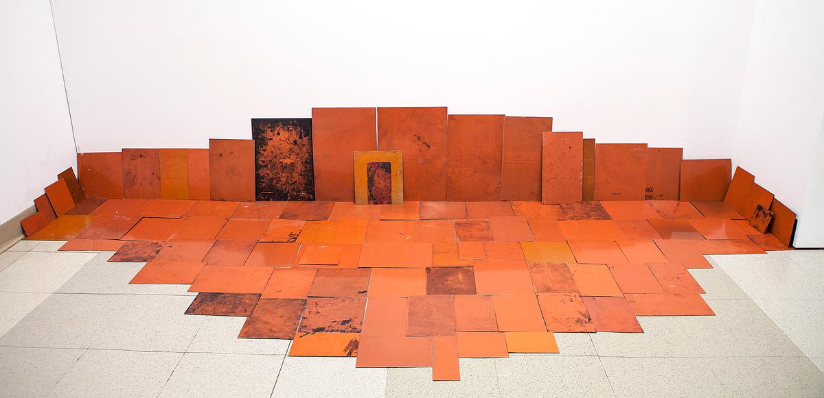 Tarlatan Charlatan, installation view